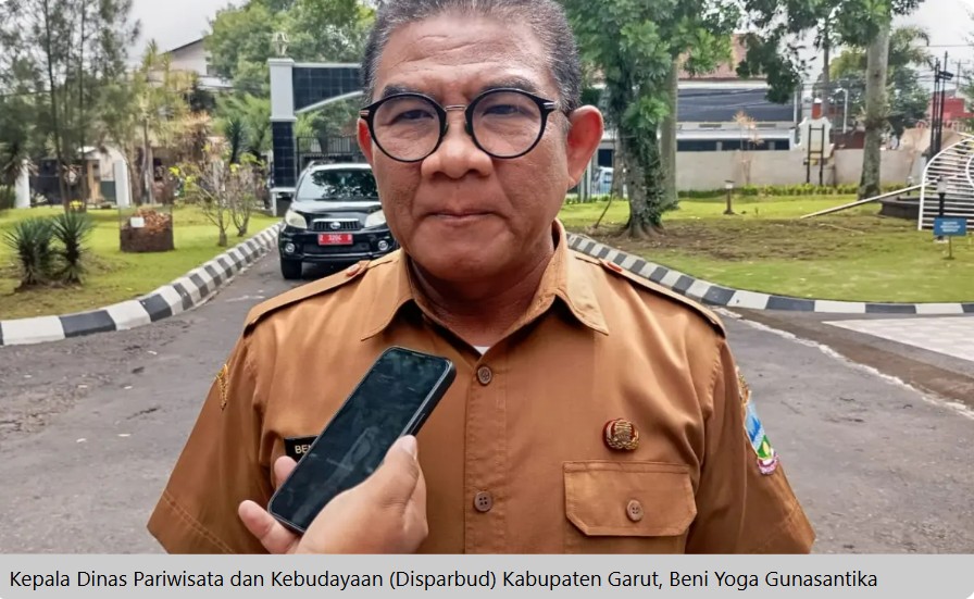 Bapak Kepala Dinas Kabupaten Garut